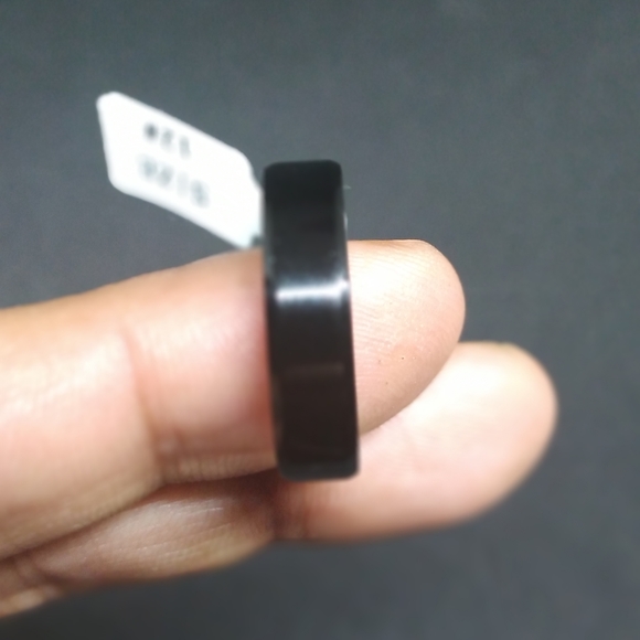Classy Tungsten Black Ring - Picture 2 of 3